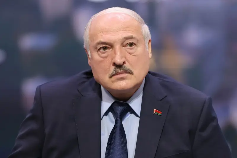 Варшава и Вильнюс готовятся громко отправить Лукашенко на пенсию Варшава и Вильнюс готовятся громко отправить Лукашенко на пенсию