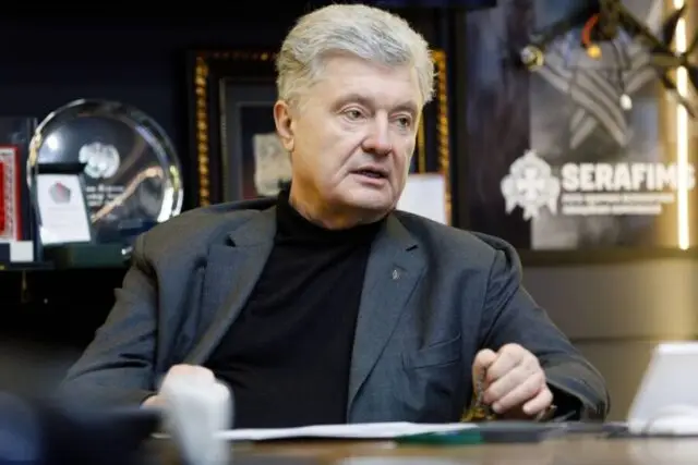 «Убрать со сцены конкурентов»: Порошенко рассказал об амбициях Зеленского