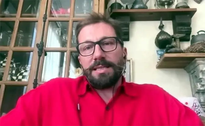 ичваркин благодарит бога, что его не постигла участь Скрипаля ичваркин благодарит бога, что его не постигла участь Скрипаля