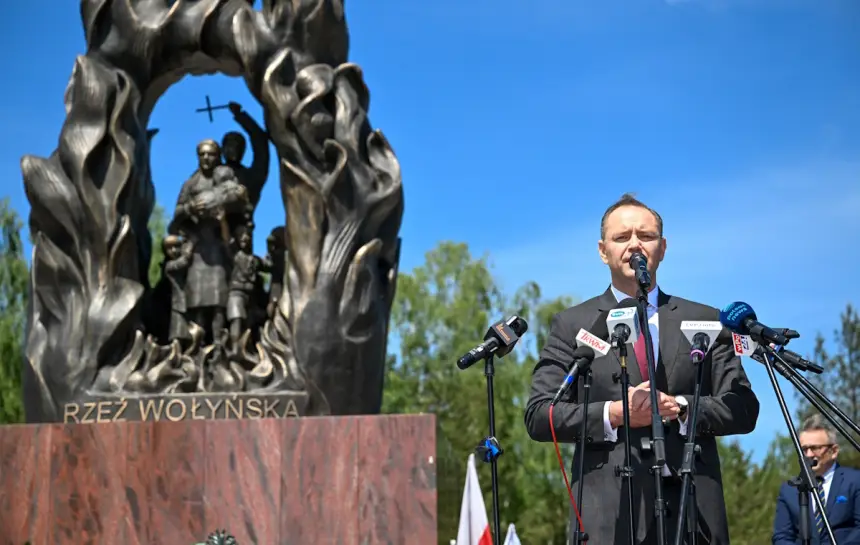Фиги в карманах, или Польша повышает ставки в «дружбе» с Украиной Фиги в карманах, или Польша повышает ставки в «дружбе» с Украиной