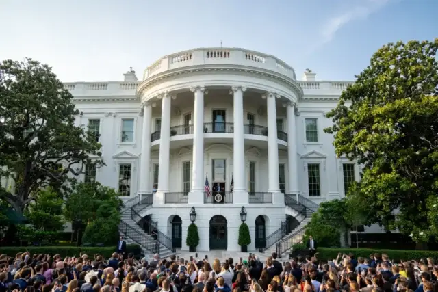«Наследник Трампа»: в Белом доме назвали преемника нынешнего президента США «Наследник Трампа»: в Белом доме назвали преемника нынешнего президента США