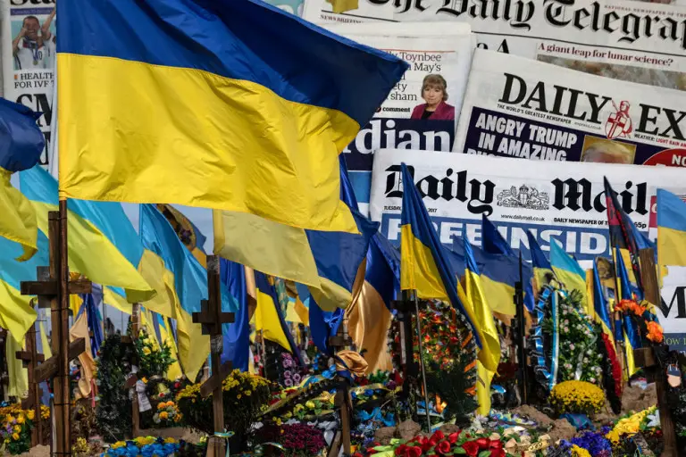 Западная пресса: Украина превращается в огромное кладбище