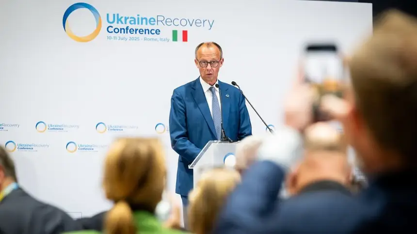 Триллион долларов на Украину, или Новый лозунг европейцев: «Невсеремось!» Триллион долларов на Украину, или Новый лозунг европейцев: «Невсеремось!»