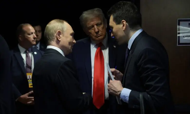 Трамп атакует: Зеленскому укажут его место в Белом доме