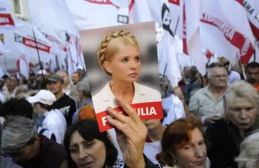 После НАБУ-протестов – голодные бунты. Откровения агента Тимошенко После НАБУ-протестов – голодные бунты. Откровения агента Тимошенко