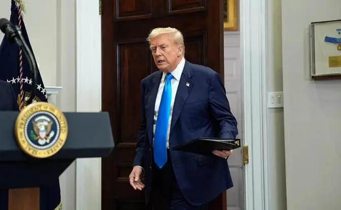 Трамп выжил из ума — или всегда таким был? Трамп выжил из ума — или всегда таким был?