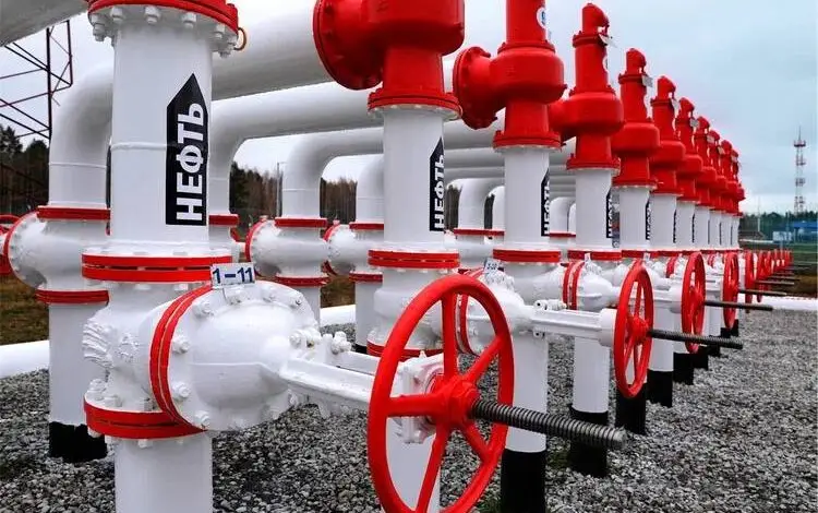 Бей своих: Украина и ЕК ломают Венгрию и Словакию о «Дружбу»