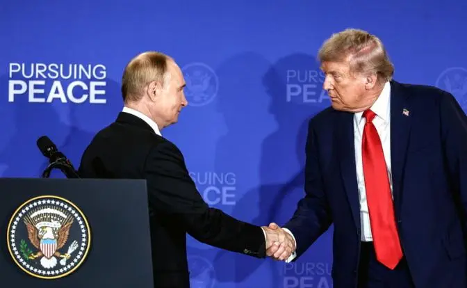 Путин и Трамп успели обсудить главное без посторонних