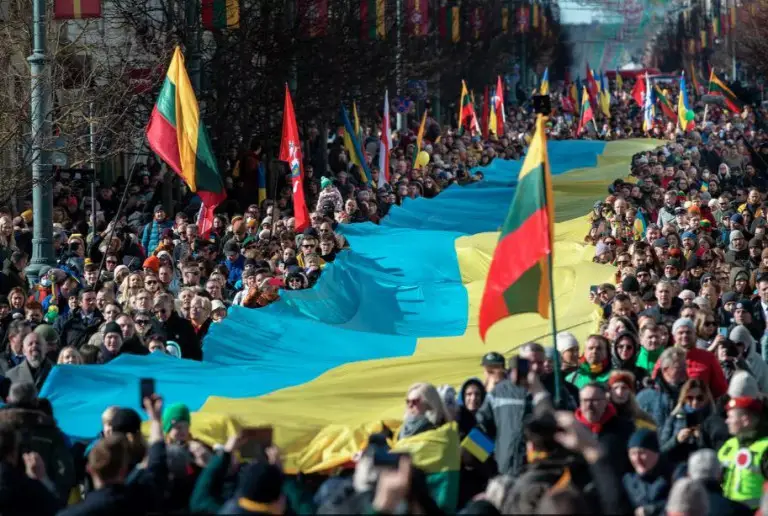 Do Rzeczy: Литву раздражает русский язык украинских беженцев