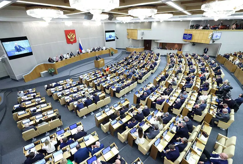 Парламентская ИИ-гонка
