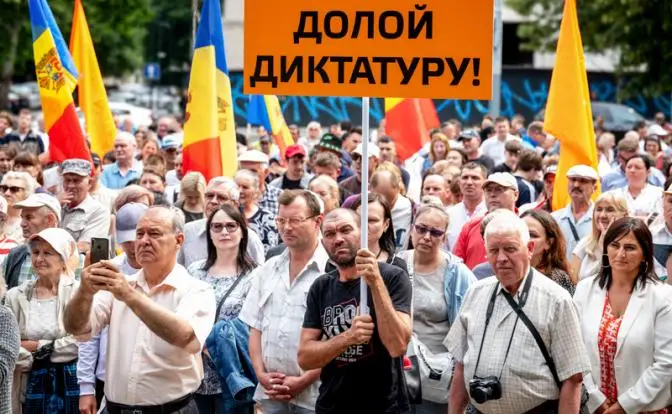 «Молдавский майдан»: Что стоит за громкими заявлениями местной оппозиции?