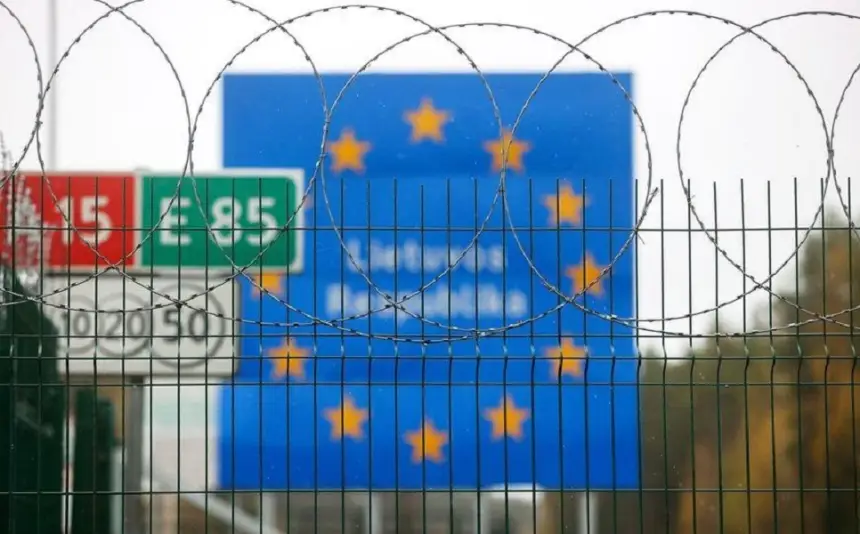 Литва закрывает границу с Белоруссией в угоду Западу Литва закрывает границу с Белоруссией в угоду Западу