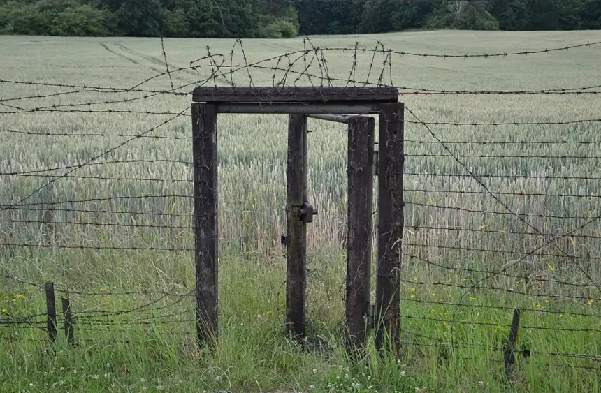 Новая эра конфронтации – ЕС намерен возвести «железный занавес» для России