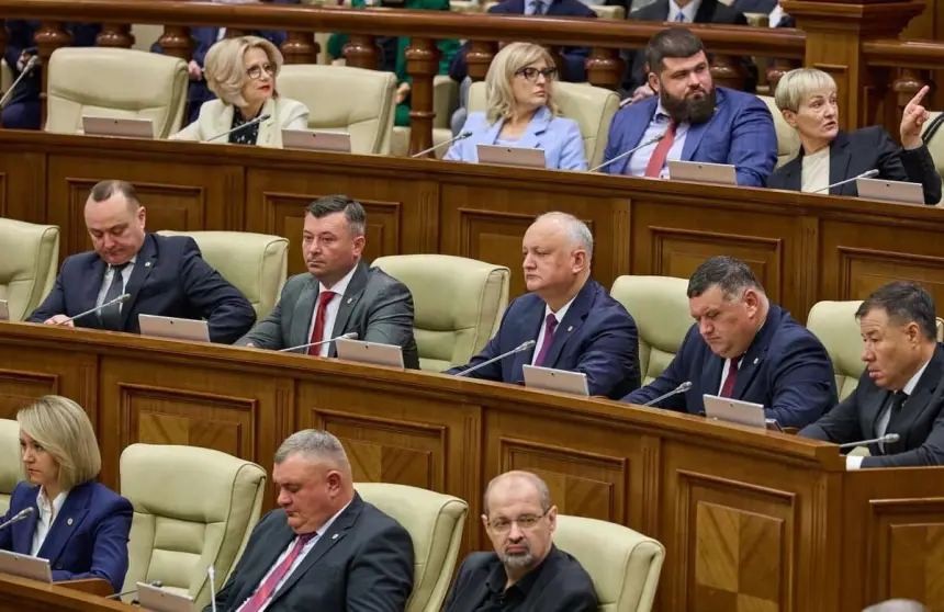 Молдова после выборов: в оппозиции – каждая партия сама за себя Молдова после выборов: в оппозиции – каждая партия сама за себя
