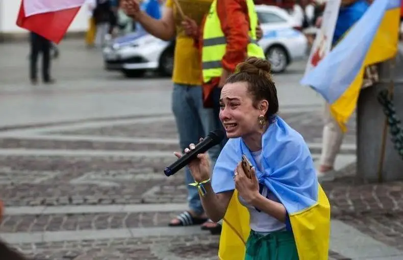 Украинский дурдом под названием «Галушкин каганат» Украинский дурдом под названием «Галушкин каганат»