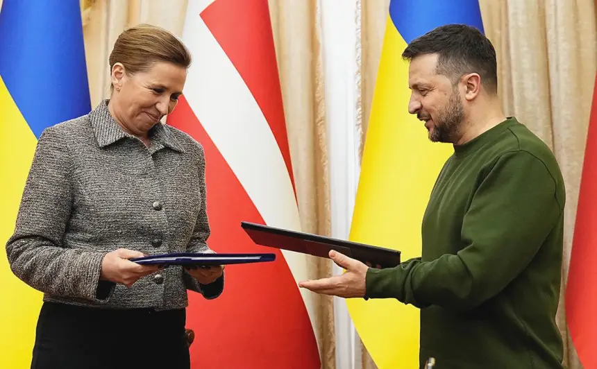 С кем поведешься: Зеленский заразил коррупцией премьера Дании