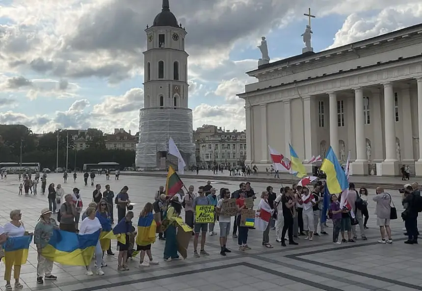 Беглая белорусская оппозиция: унылая суета в поисках благосклонности Запад Беглая белорусская оппозиция: унылая суета в поисках благосклонности Запад