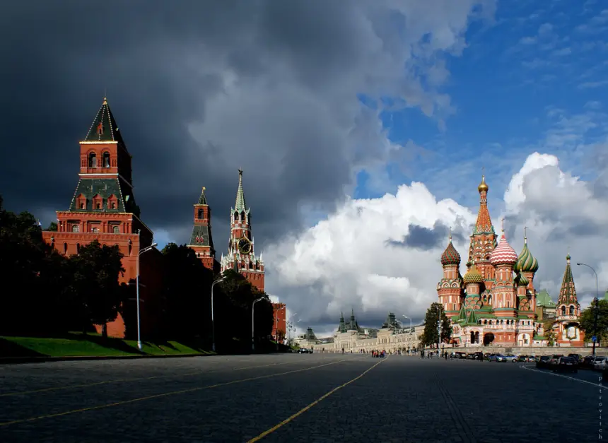 Провал изоляции России: на Украине признали международное влияние Кремля