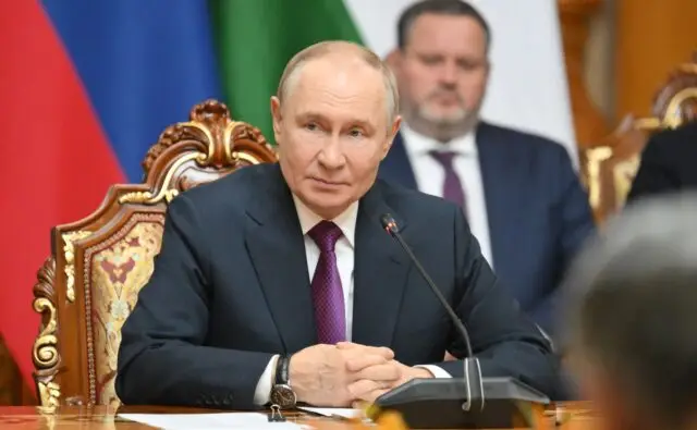 Трагическая ошибка: Путин пояснил, что произошло с рейсом Баку–Грозный Трагическая ошибка: Путин пояснил, что произошло с рейсом Баку–Грозный
