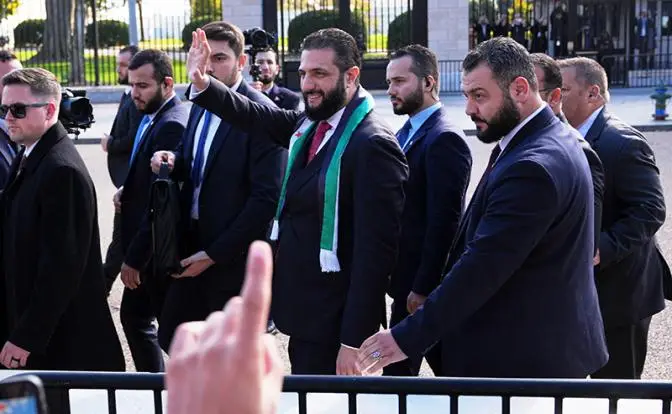 Reuters: Вчерашний террорист приехал к Трампу мирить Сирию и Израиль