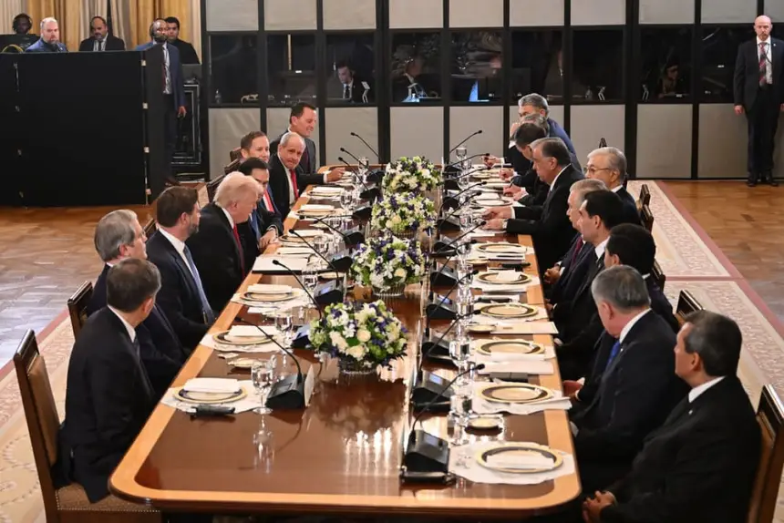 Волк в овечьей шкуре? Как США меняют тактику по наращиванию влияния в ЦА