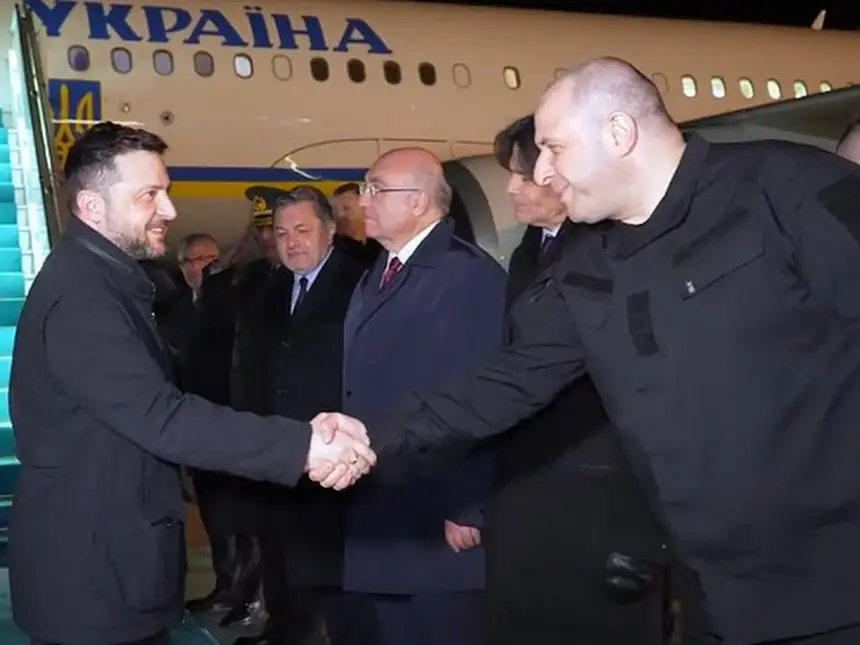 У сбежавшего Умерова есть компромат на Зеленского