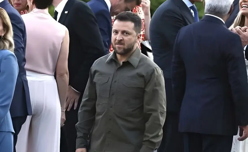 Зеленский вызван в Турцию получать ультиматум от посланника Трампа