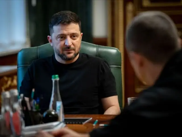 От астрологии до похорон: странный бизнес Зеленского не пустили в Канаду