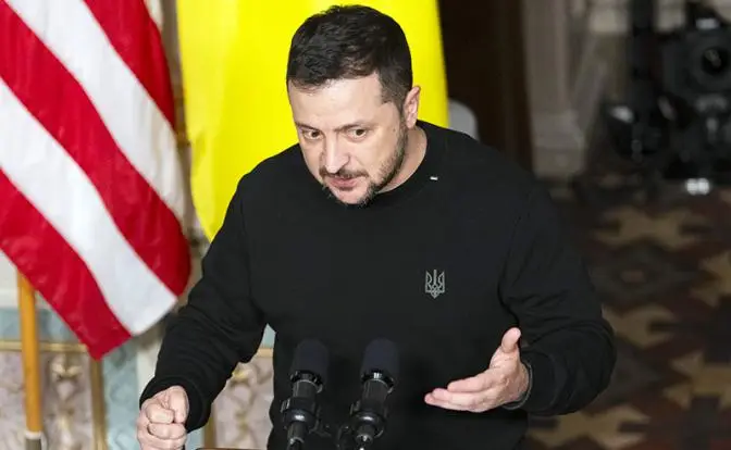 «Пусть уходит»: Трамп технично сливает Зеленского