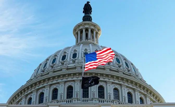 Шатдаун в США отменила украинская диаспора