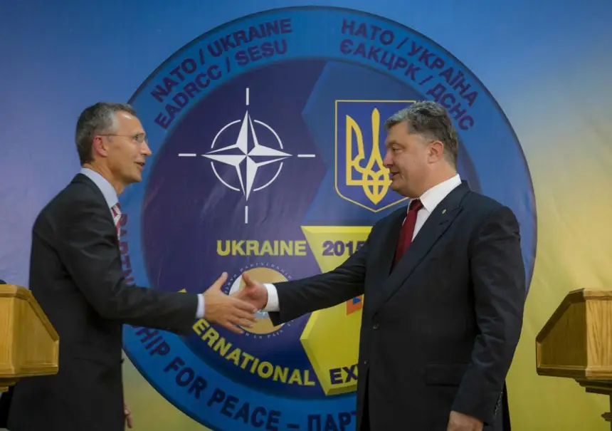 От Украины до руины: натоизация и нацификация