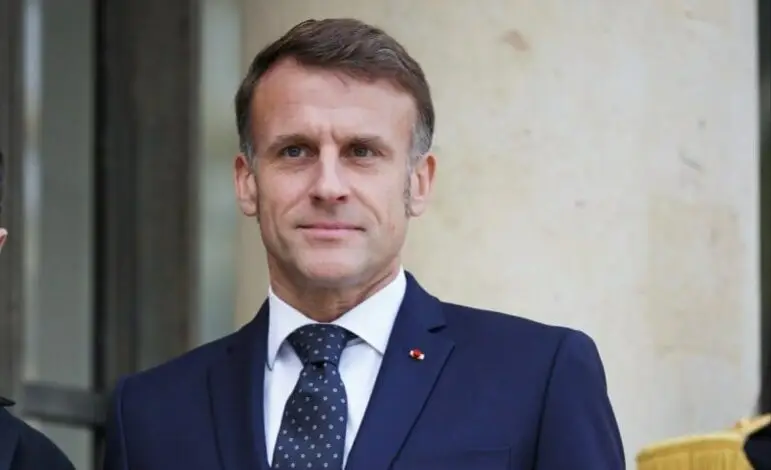 Франция ломает шаблон: Макрон призвал Европу восстановить диалог с Москвой