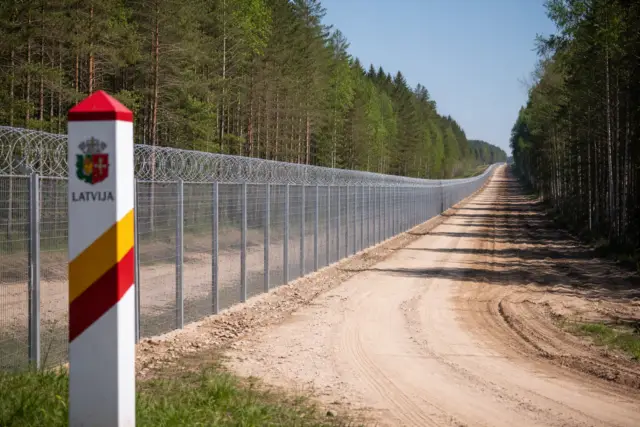 Забор вместо диалога: Латвия завершила масштабный пограничный проект