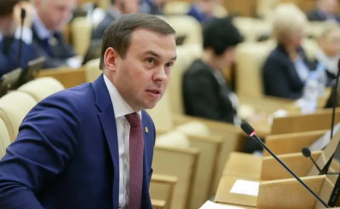 Домик в Альпах, «уголок» в Ницце: КПРФ ставит депутатов перед выбором