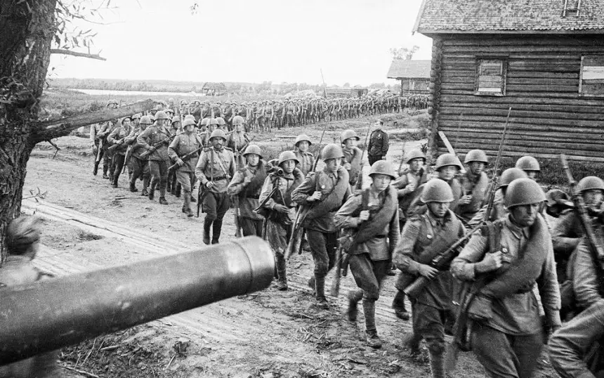 Вслед за Украиной репарации от России потребовали в Польше