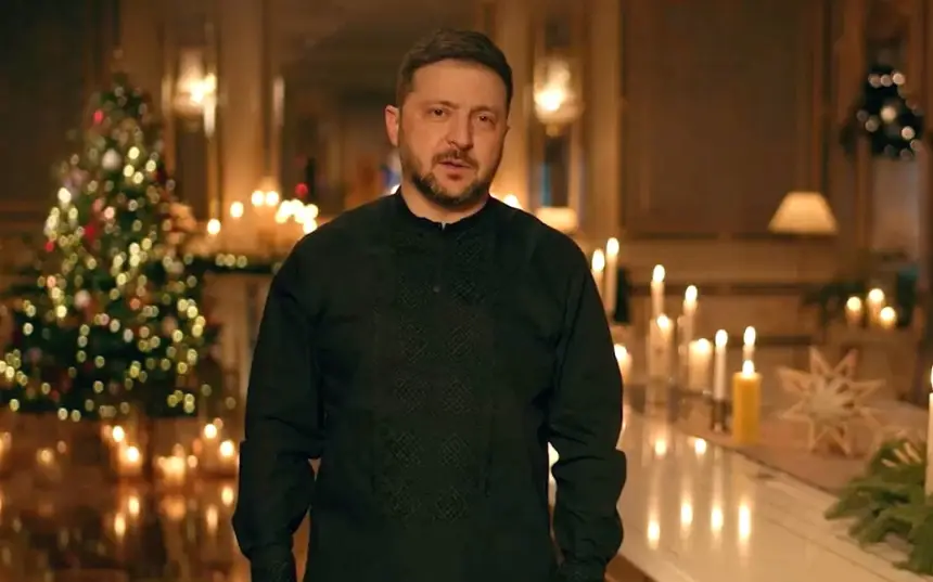 Заклинание обреченного: Зеленский сменил хаки на мантию жреца смерти