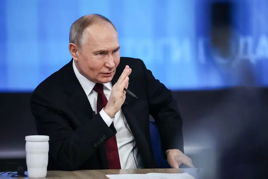 Прямая линия Президента: основные интриги и ожидаемые сигналы