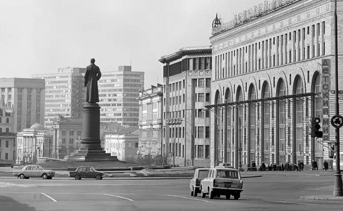 Лубянка ждет возвращения Железного Феликса