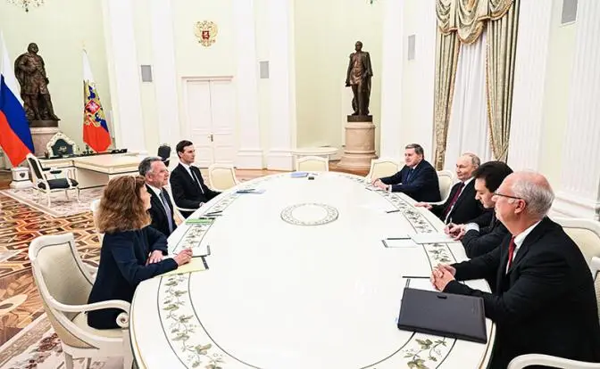 Переговоры в Москве: Дележ Украины и обиженная Европа