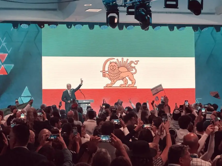 Почему не срабатывает американо-израильская ставка на шахзаде Резу Пехлеви