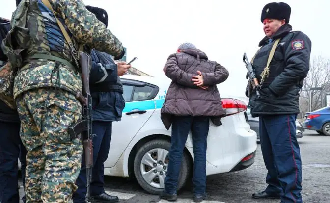 «Анти-Россия» и «Анти-Китай» в одном флаконе: Запад строит новый Казахстан