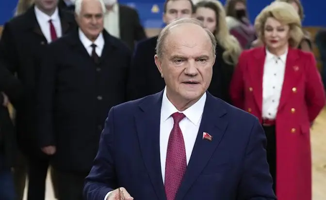 Верховный Суд благодарит КПРФ: партия спасла россиян от «эффекта Долиной»