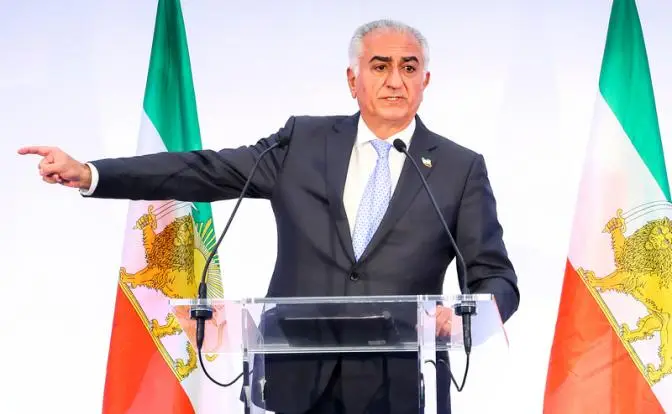 ЦРУ заставило потомка персидского шаха вспомнить о родине