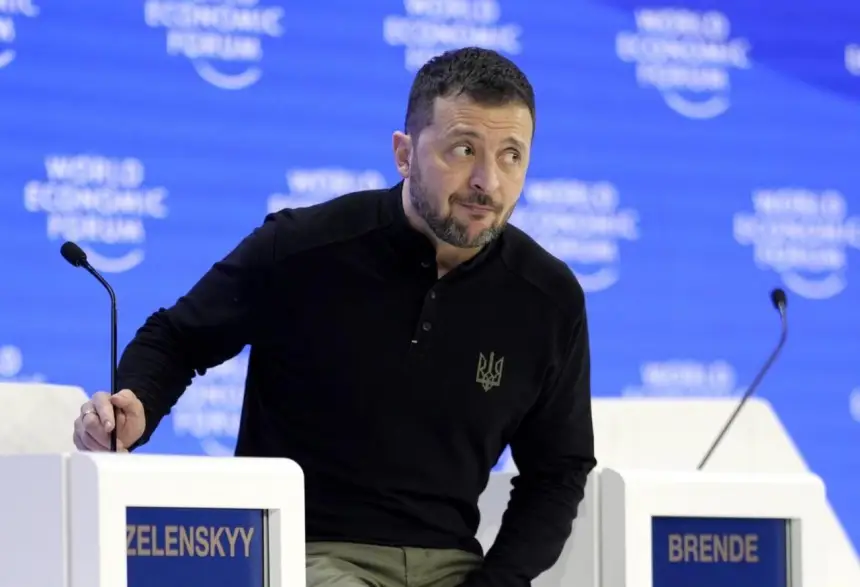 Зеленский потребовал «действовать против ракет в Белоруссии»