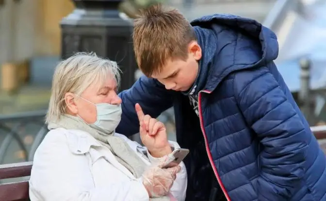 Запрет соцсетей для подростков: Революция зумеров грозит Западу, а не РФ