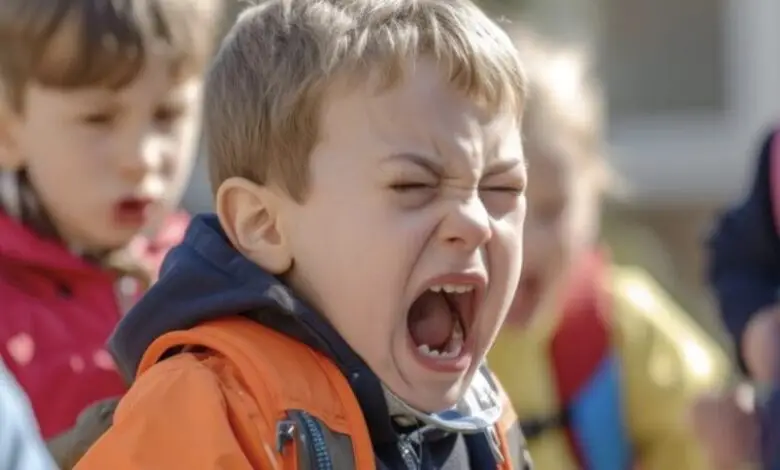 Скандальный закон Киева: детей будут вывозить без решения семьи