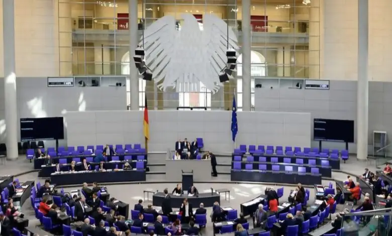 Включить Россию в Европу: в Германии призвали ломать штыки против РФ