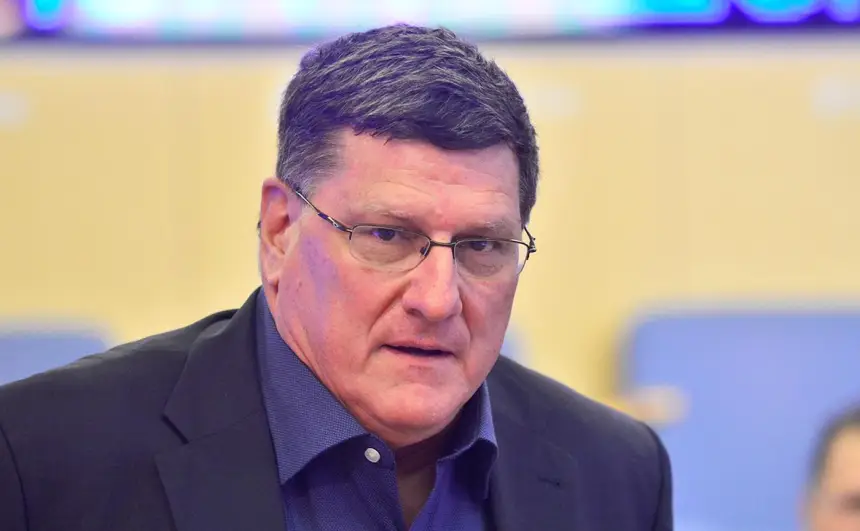 Скотт Риттер назвал имя преемника Путина, и тот сейчас в Женеве