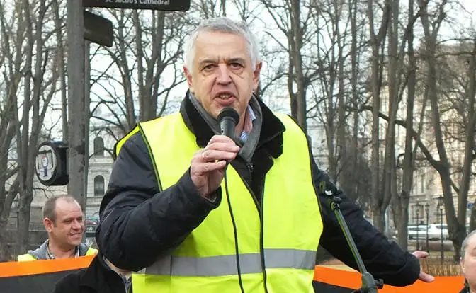 Россия должна вытащить Александра Гапоненко из тюрьмы Латвии