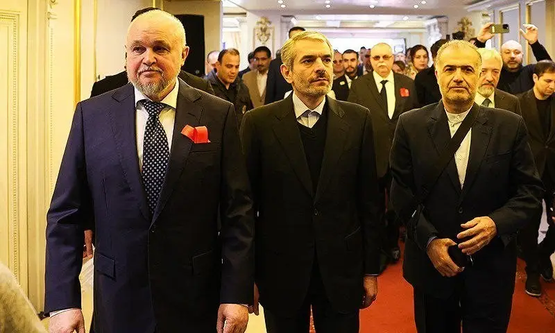 Угрозам Запада Россия противопоставляет сотрудничество с Ираном